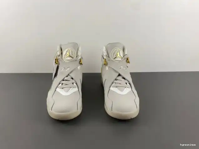 HYPE Jordan Champagne 832821-030 8 Retro 0514